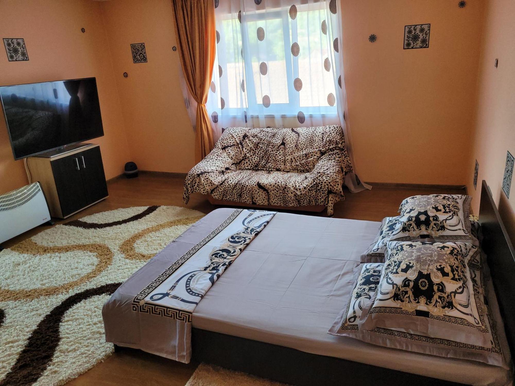 Vila La Izvorul Putinei ฮาเซก ห้อง รูปภาพ
